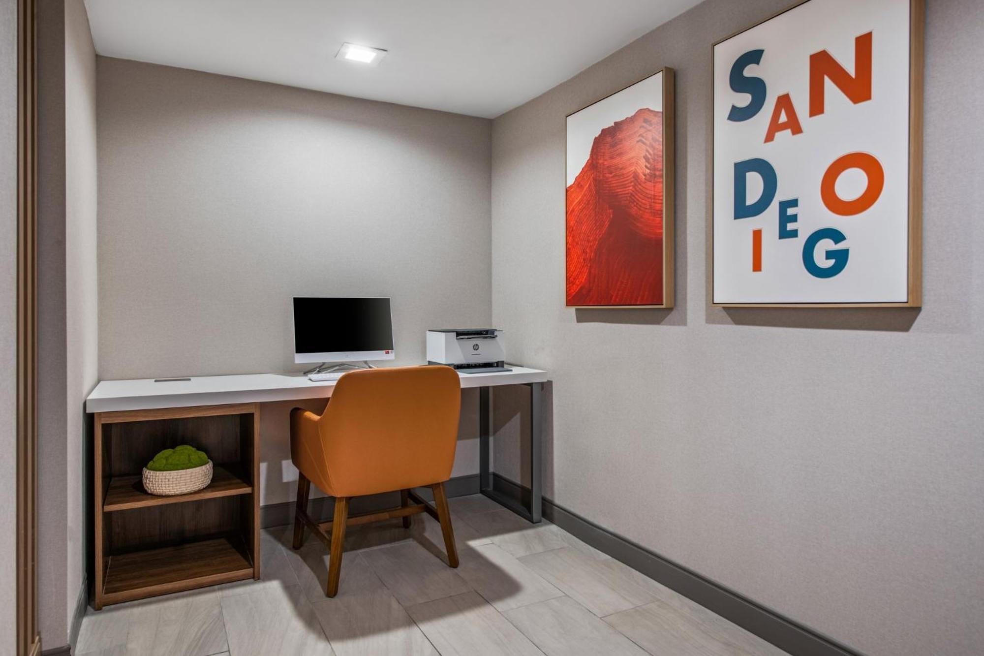Holiday Inn Express San Diego - Sorrento Valley By Ihg Exteriér fotografie
